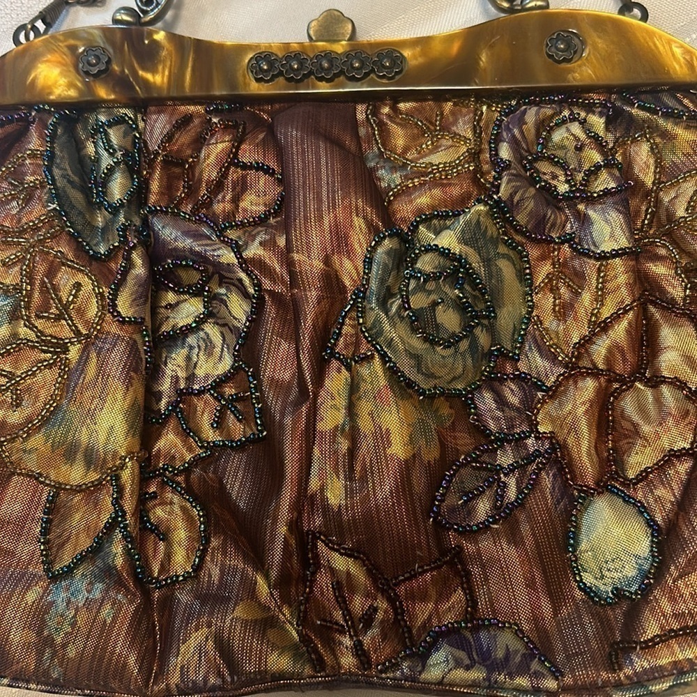 Sequined Shiny Evening Bag - Picture 2 of 11